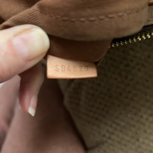 AUTHENTIC LV PALMERO MM BAG - Picture 10 of 14